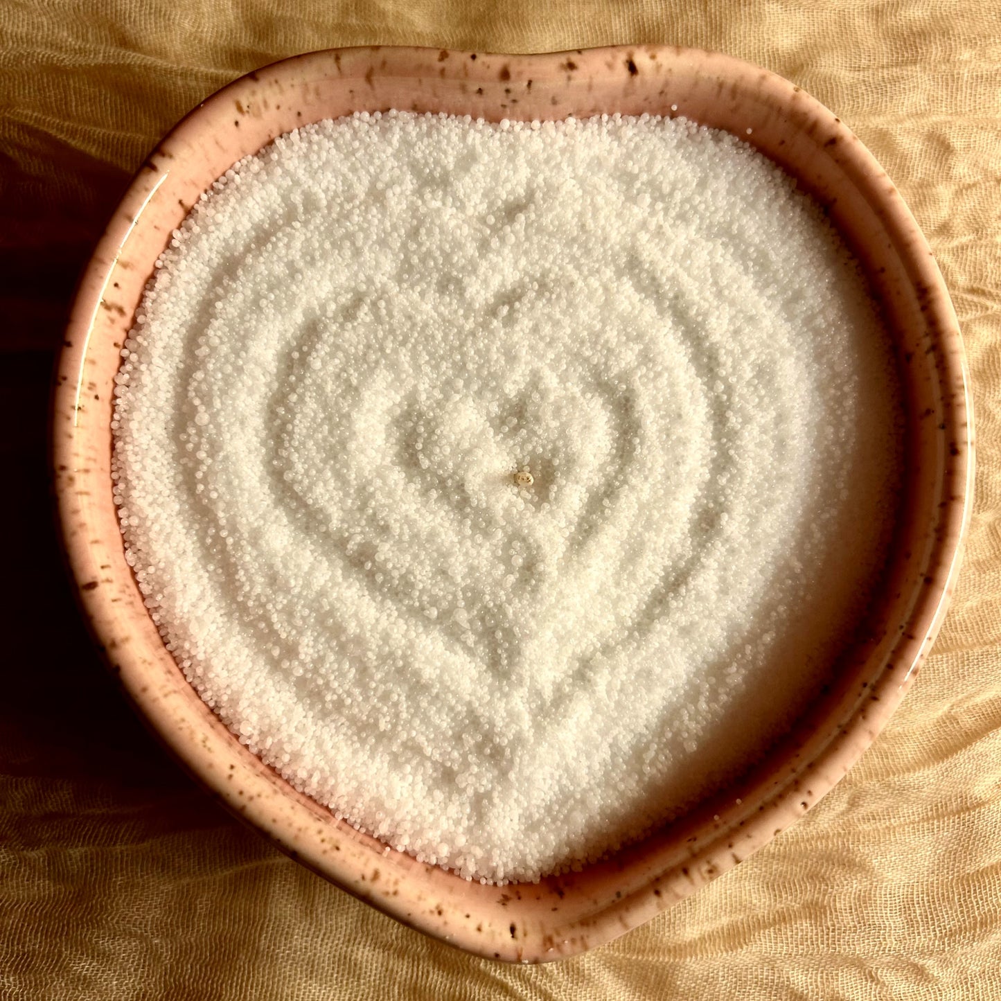 Heart-Shaped Ceramic Snow Wax Candle (Unscented)